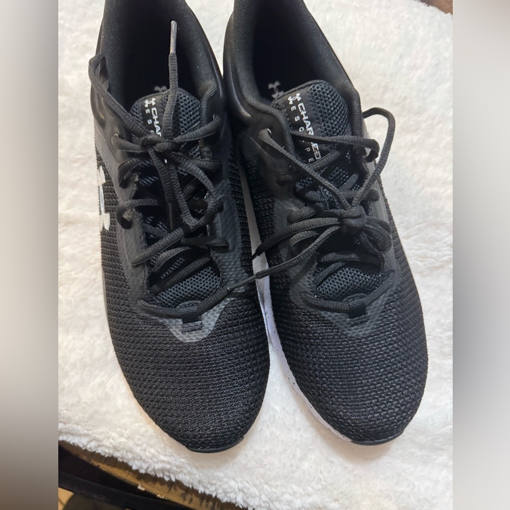 Under Armour Black and White Athletic Men's Shoes